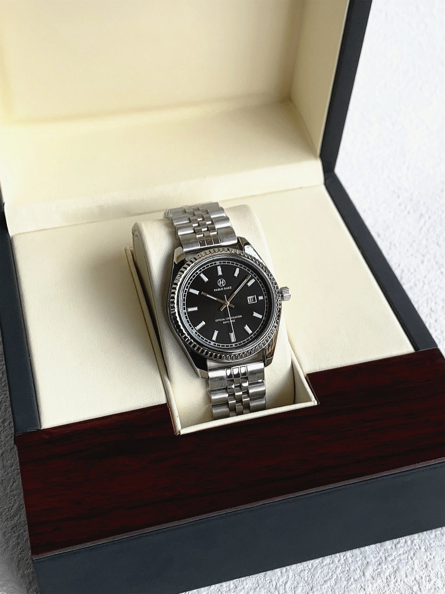 Silver Luxury Wristwatch